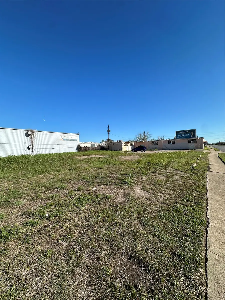 8243 Telephone Road, Houston, TX 77061 - #3