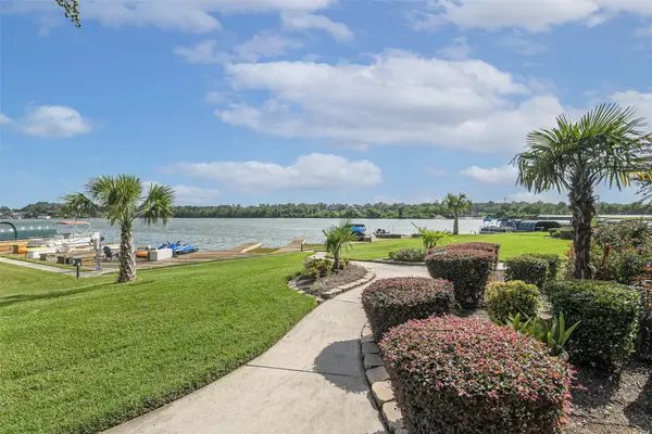 93 W Palm Boulevard, Montgomery, TX 77356
