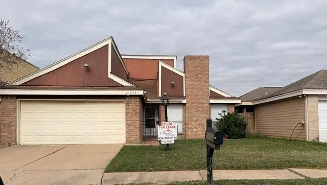 11562 Willwood Drive, Houston, TX 77072 - Image #2