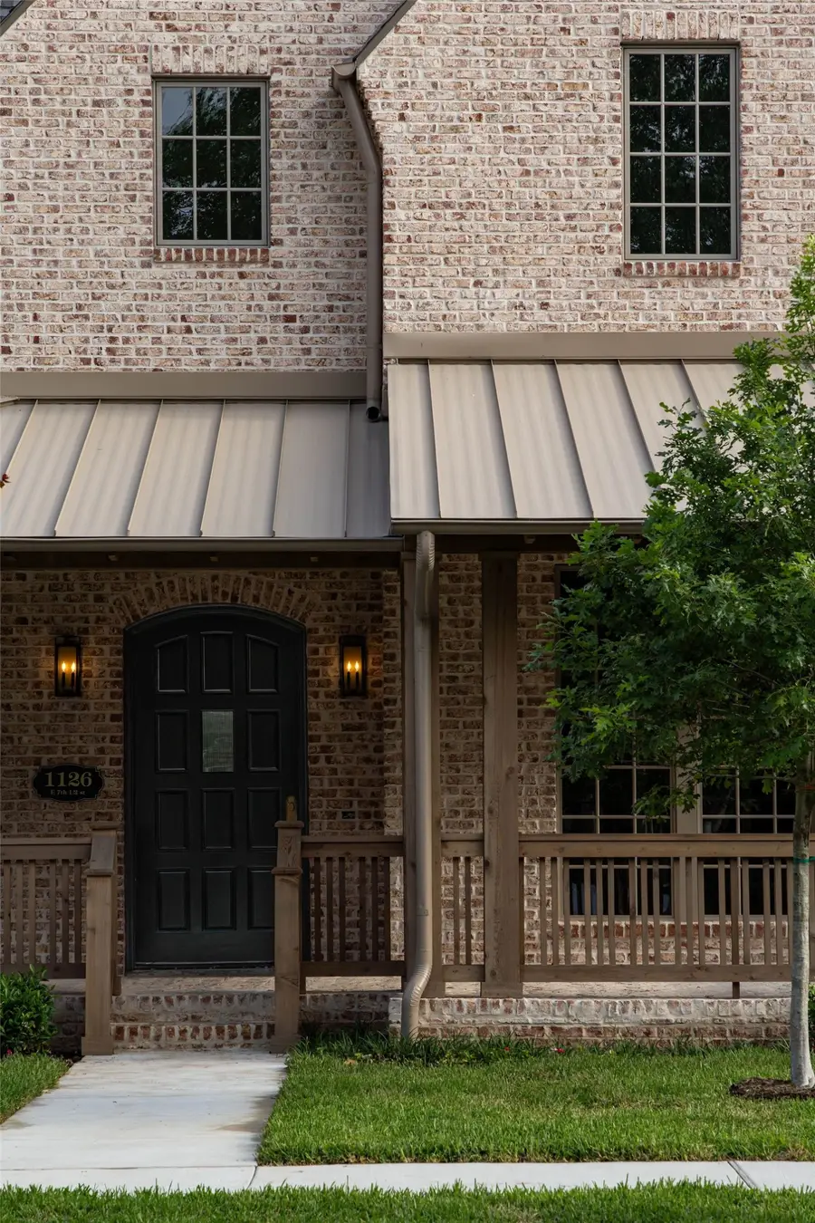 1126 E 7th 1/2 Street, Houston, TX 77009 - #2