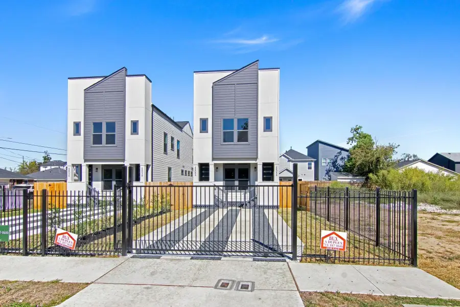 4805 Paula Street, Houston, TX 77033 - #2