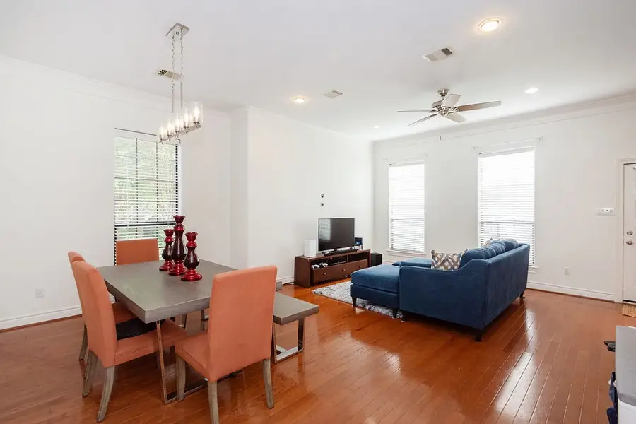 9120 Lakes At 610 Drive, Houston, TX 77054 - #3