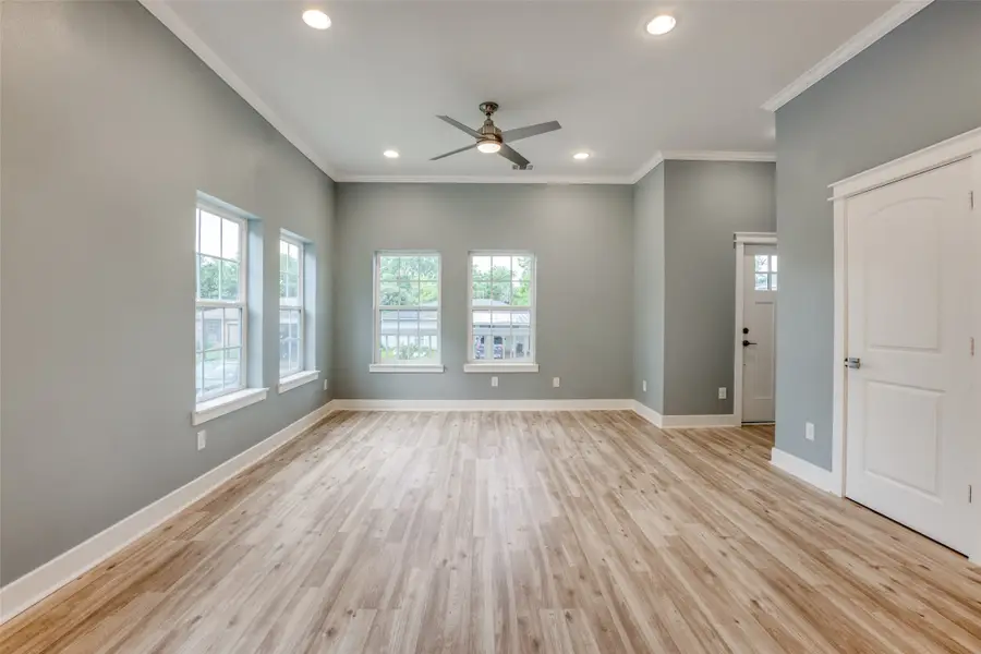 4927 E Ridge Creek Drive, Houston, TX 77053 - Image #3