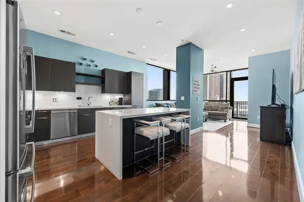 1211 Caroline Street #1801, Houston, TX 77002