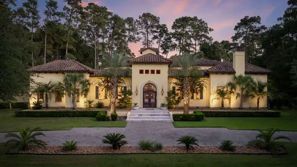 11 Palmer Crest, The Woodlands, TX 77381