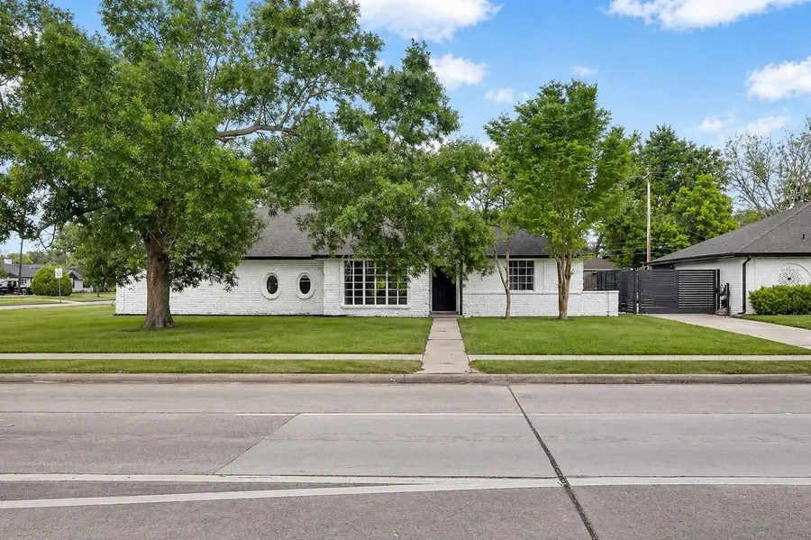 10603 Hillcroft Avenue, Houston, TX 77096 - #2