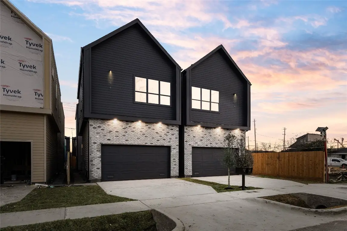 306 E 35th Street, Houston, TX 77018 - #1