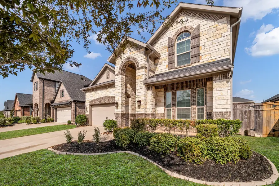 28618 Monarch Cliffs Drive, Fulshear, TX 77441 - Image #2