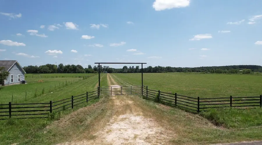 191 County Road 2276, Cleveland, TX 77327 - Image #2