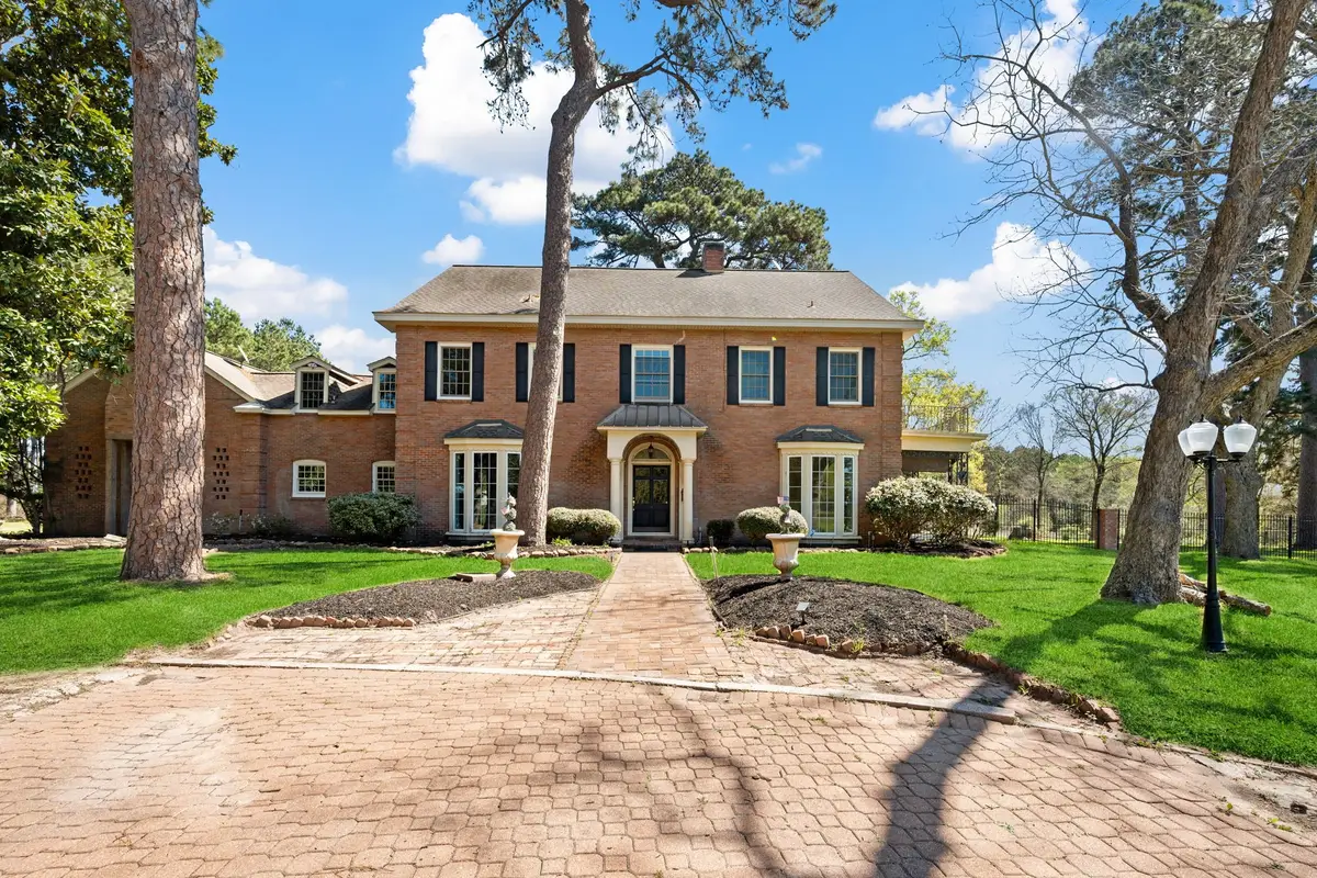 210 W Fm 247 Road, Huntsville, TX 77320 - #1