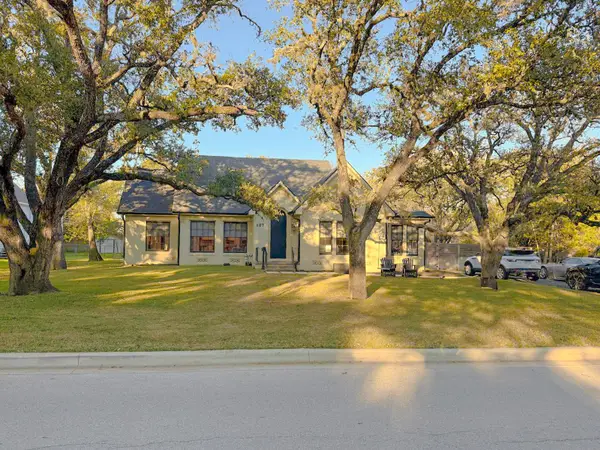 107 Pershing Avenue, College Station, TX 77840