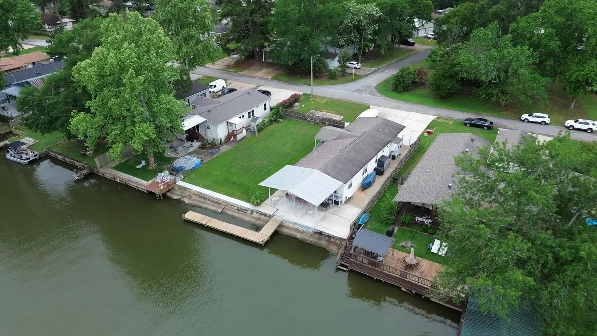 14186 & 14184 Shadow Bay Drive, Willis, TX 77318 - #1