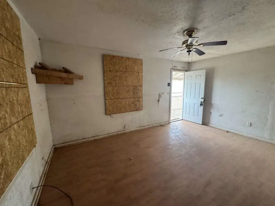 506 E Ursuline Street, Lubbock, TX 79403 - Image #2