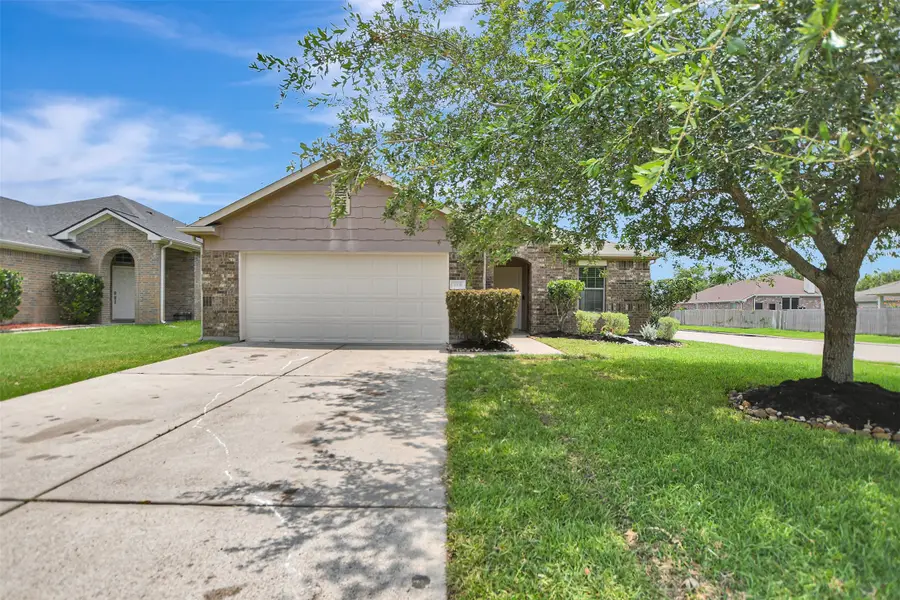 114 Mustang Stampede Drive, La Marque, TX 77568 - #3