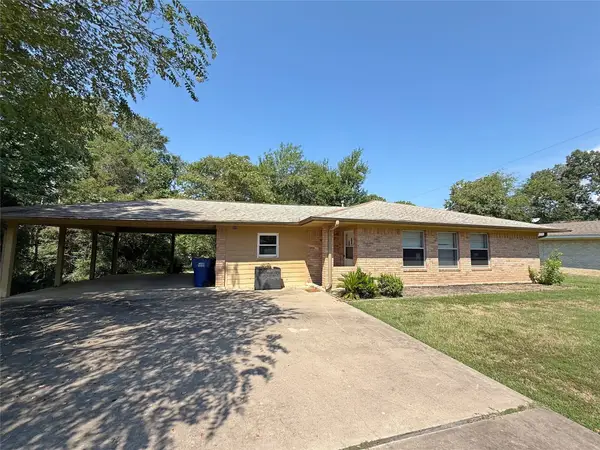 508 Rals Drive, Onalaska, TX 77360