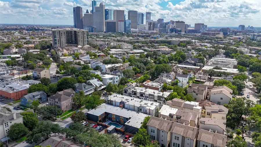 2703 Mason Street #13, Houston, TX 77006 - Image #3