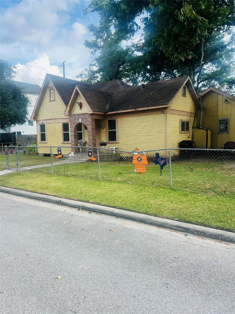 2621 Eastman Street, Houston, TX 77009 - Image #3