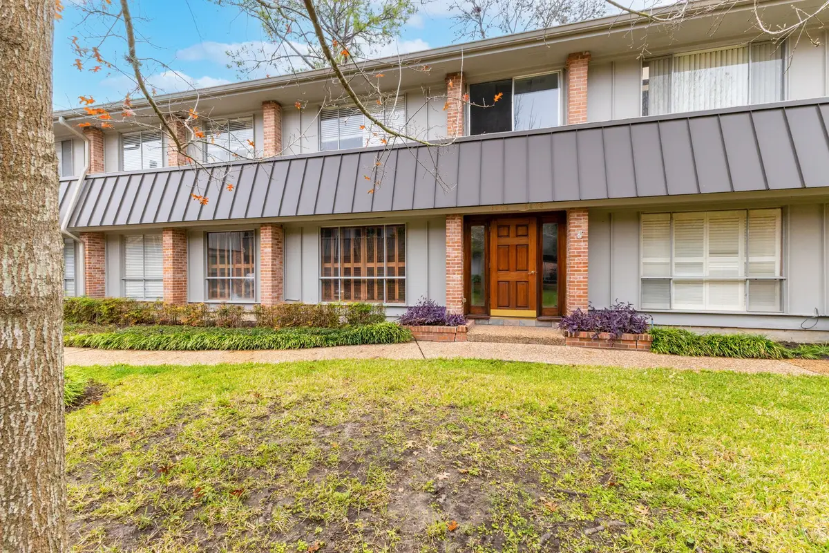 6472 Bayou Glen Road, Houston, TX 77057 - Image #1