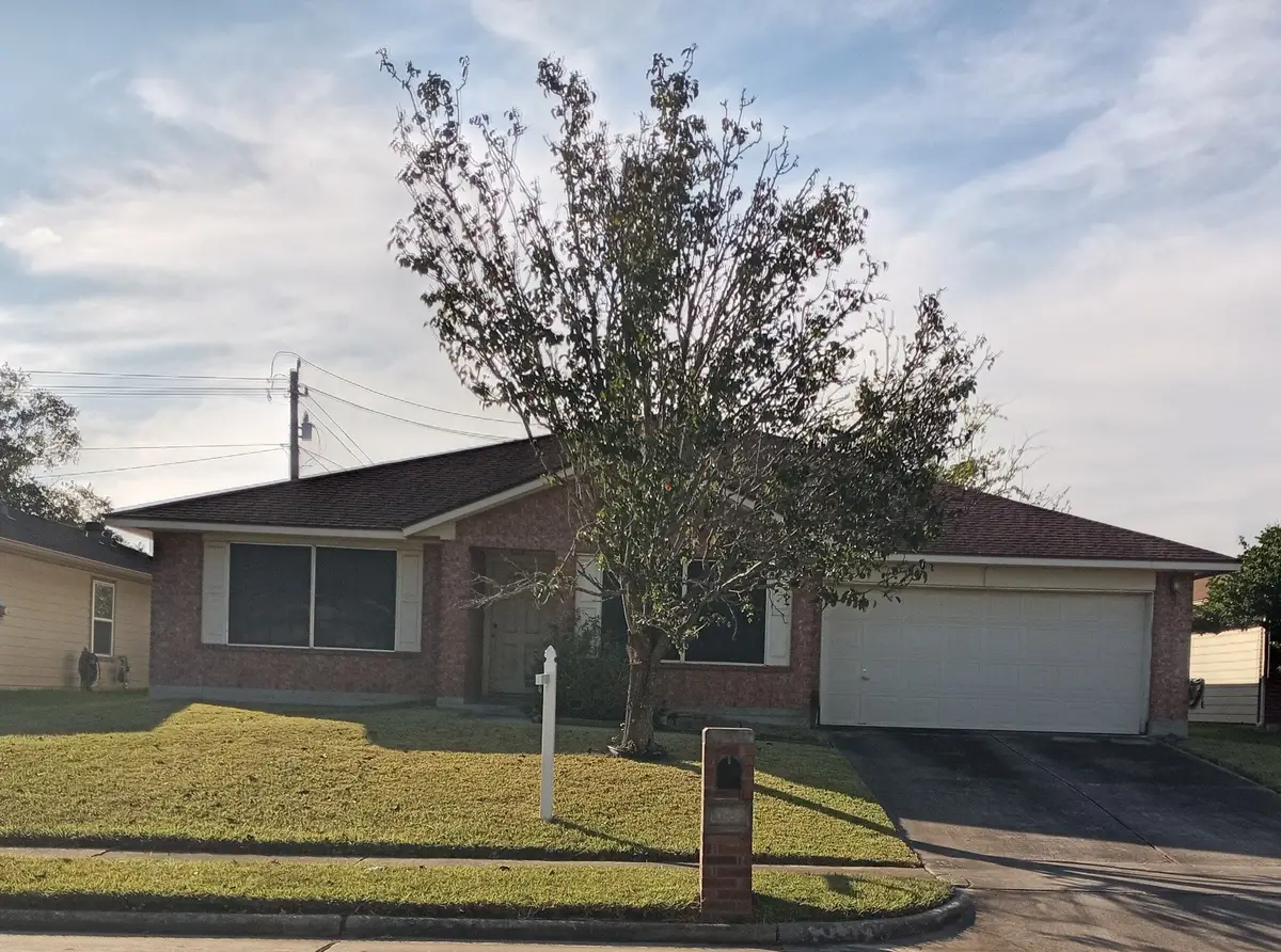 10934 Bradford Way Drive, Houston, TX 77075 - Image #1