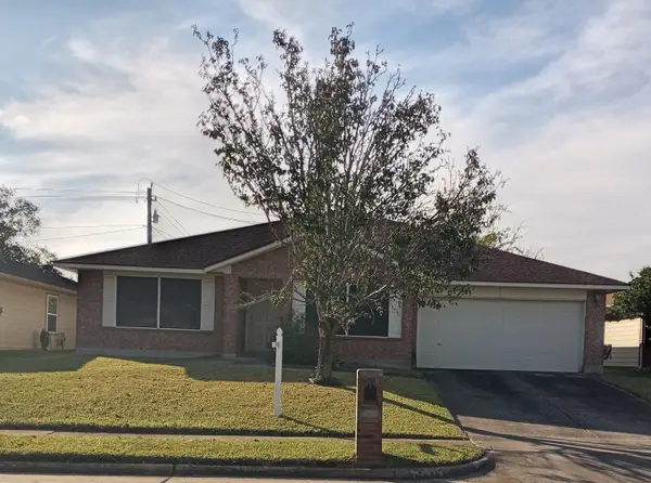 10934 Bradford Way Drive, Houston, TX 77075