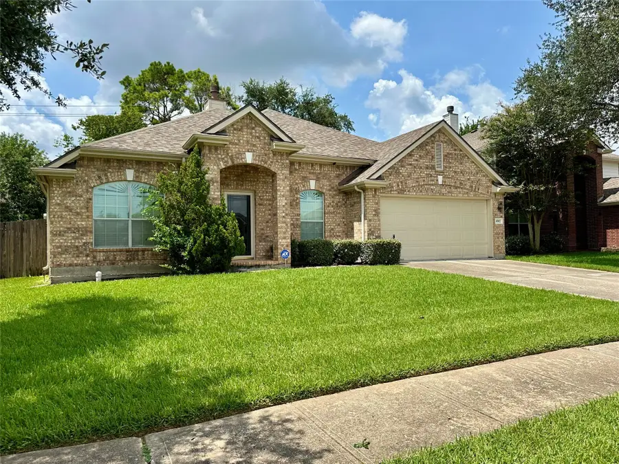 4902 Quiet Canyon Drive, Friendswood, TX 77546 - Image #2
