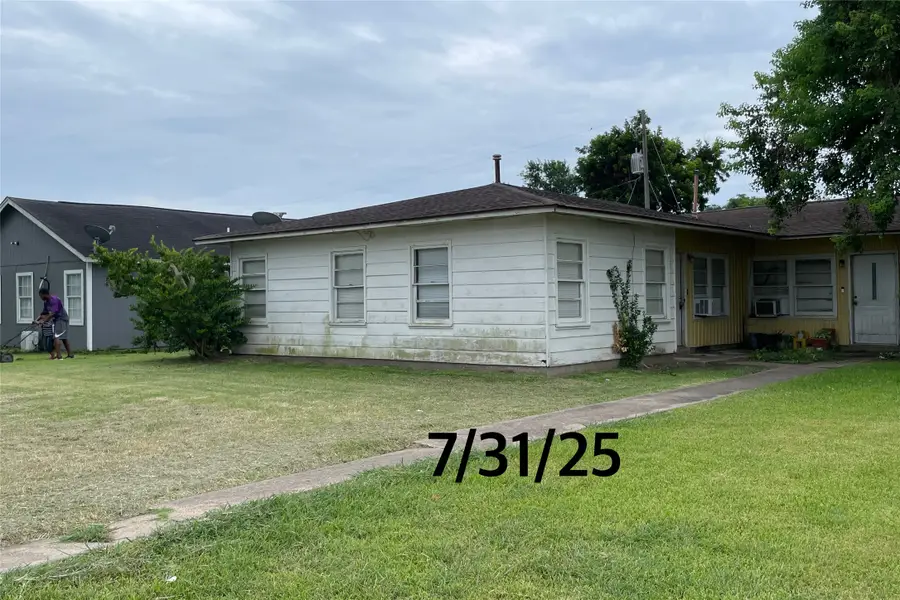 1755-57 Lynn Lane, Freeport, TX 77541 - #2