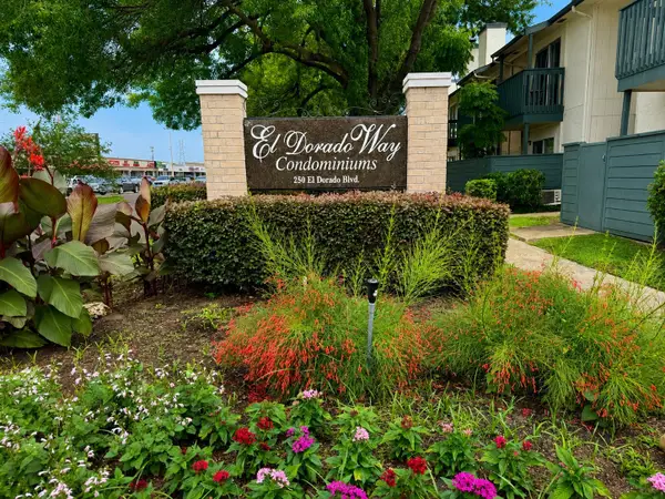 250 E El Dorado Boulevard #142, Webster, TX 77598