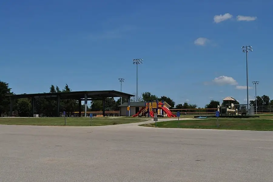 Lot 6 BLK 417 Cemetery Road, Hempstead, TX 77445 - #3
