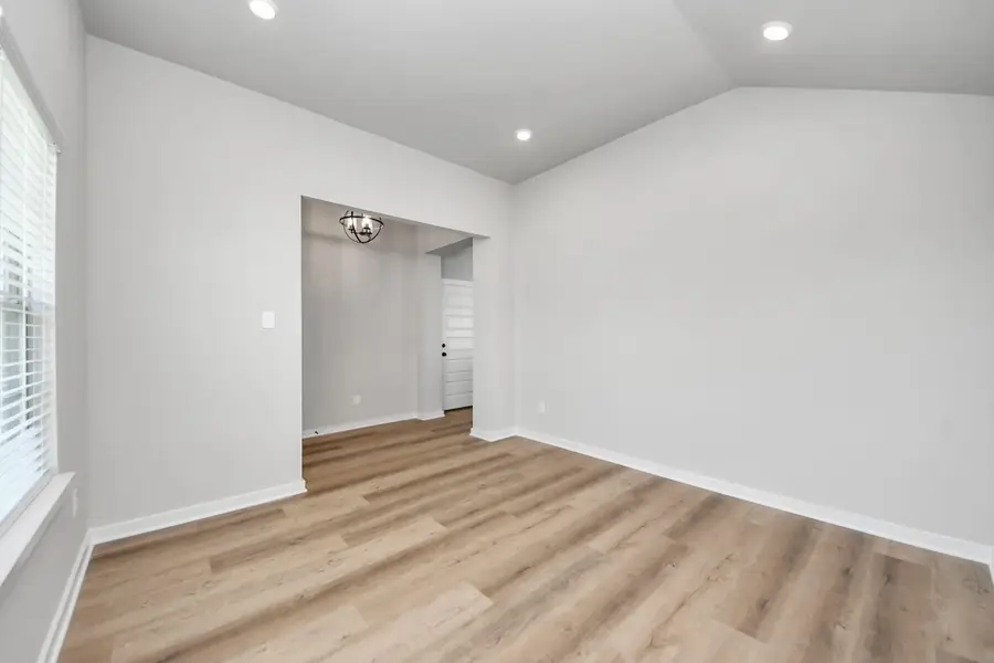 422 Magnetic Hill Drive, Crosby, TX 77532 - Image #3