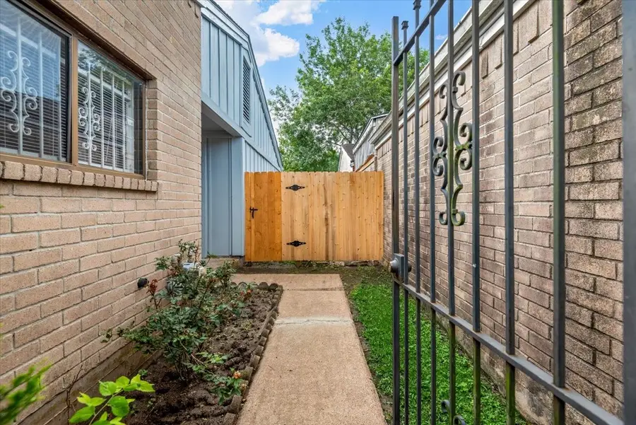 6351 Cambridge Glen Lane, Houston, TX 77035 - #2