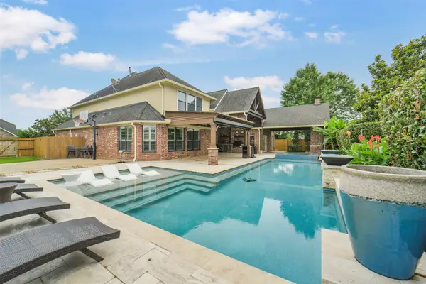 2710 Kestrel Trace Lane, Katy, TX 77494