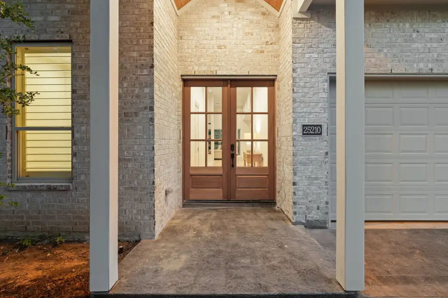 25210 Melanie Pointe, Tomball, TX 77375 - Image #2