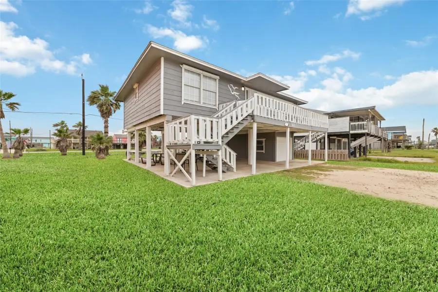 610 Seashell Drive, Freeport, TX 77541 - #3