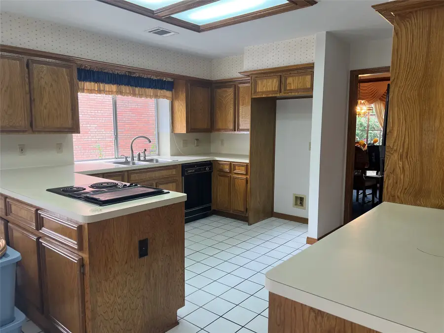 3203 Woodland View Drive, Kingwood, TX 77345 - Image #2