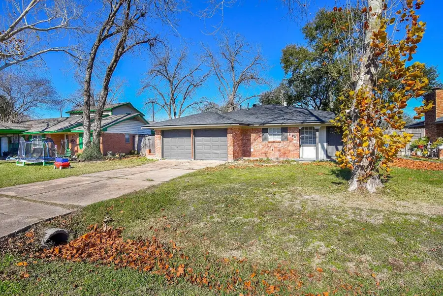 514 Peach Spring Drive, Houston, TX 77037 - Image #2