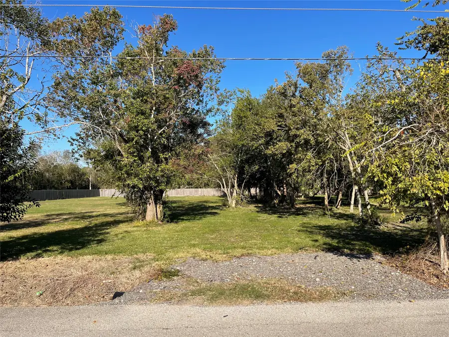02 Middleton Street, Bacliff, TX 77518 - #3