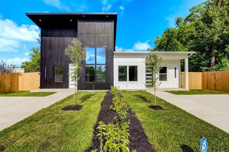 6710 Kassarine Pass, Houston, TX 77033 - Image #3