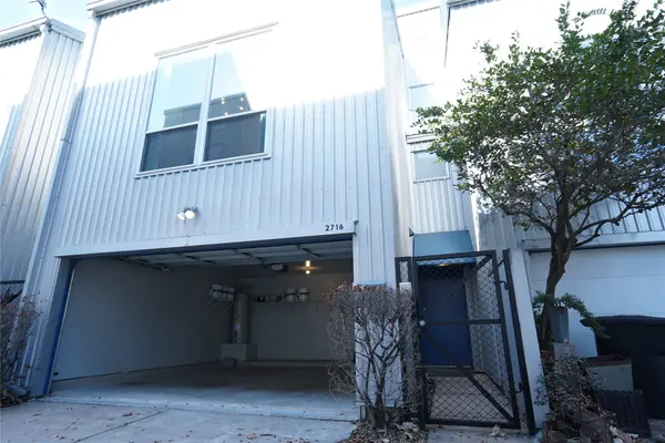 2716 Chenevert Street, Houston, TX 77004