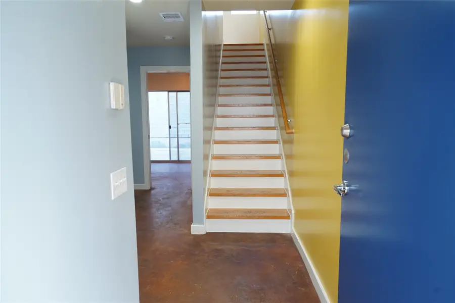 2716 Chenevert Street, Houston, TX 77004 - #3