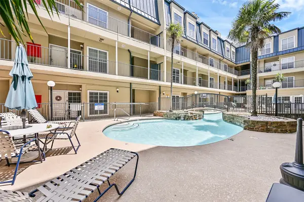 921 Marine Drive #223, Galveston, TX 77550