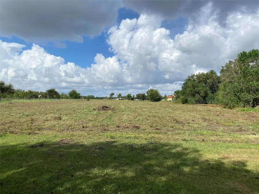 900 Avenue B, Bay City, TX 77414 - Image #3