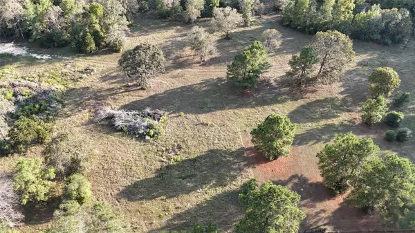 440 Private Road 8385, Hillister, TX 77624