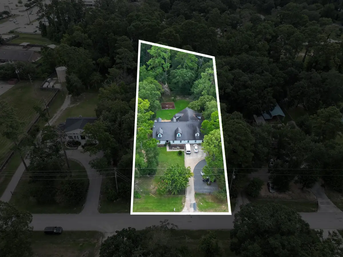 29818 E Hawthorne Drive, Southeast Montgomery, TX 77386 - Image #1
