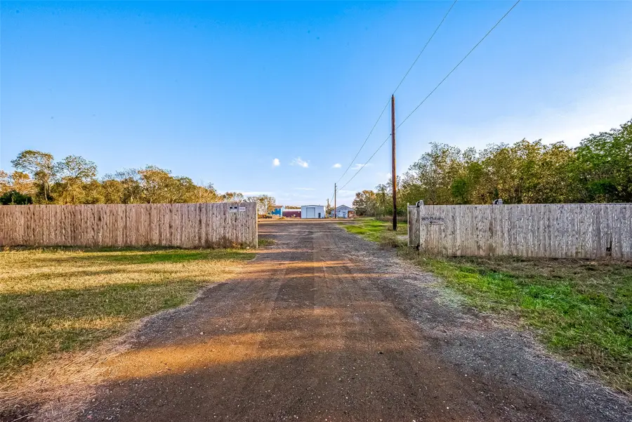 100 Mulcahy Street #264, Damon, TX 77430 - Image #2