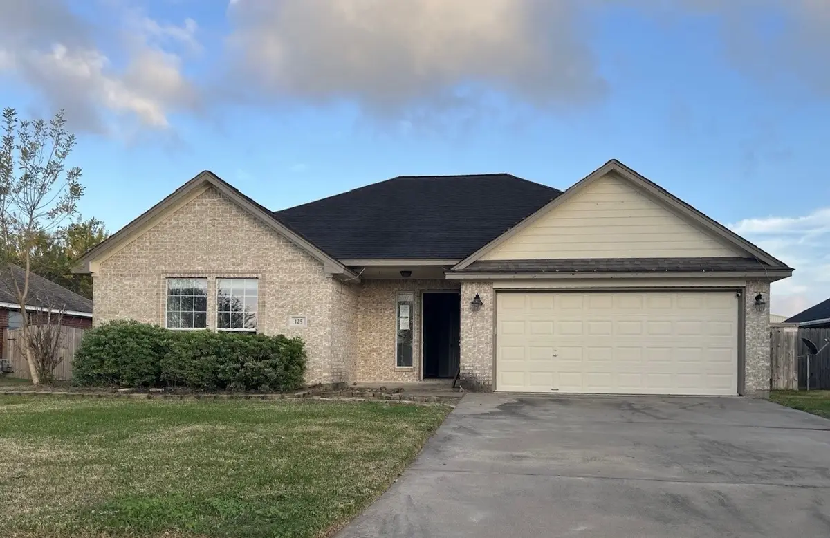 125 Dove Trail, Richwood, TX 77531 - Image #1