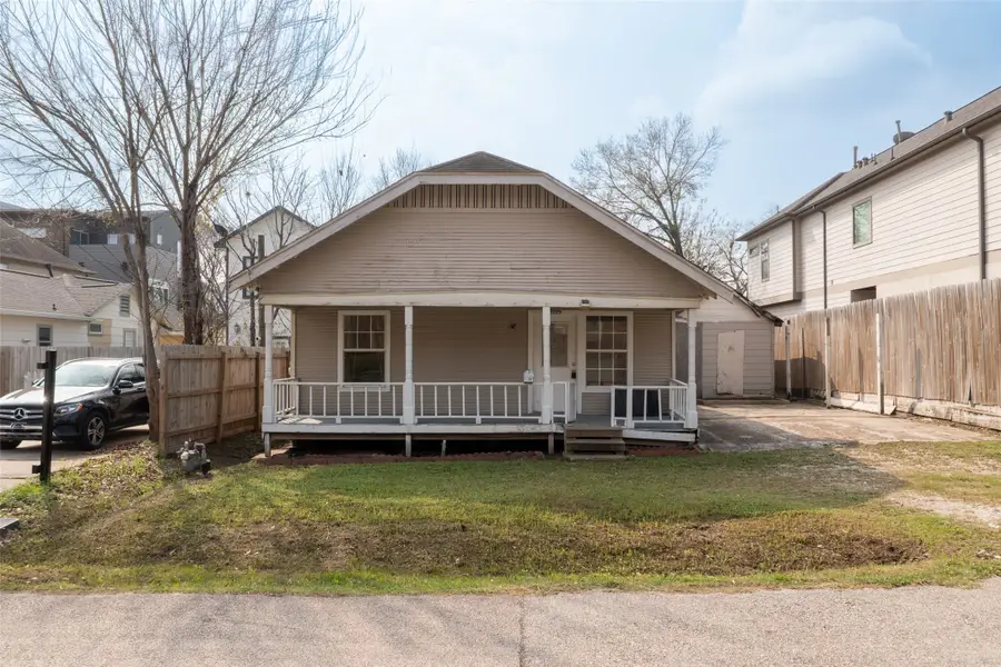 5229 Eigel Street, Houston, TX 77007 - #3