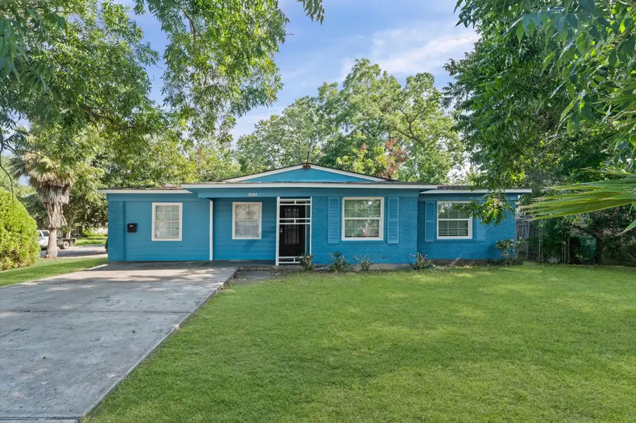 10401 Bessemer Street, Houston, TX 77034 - #2