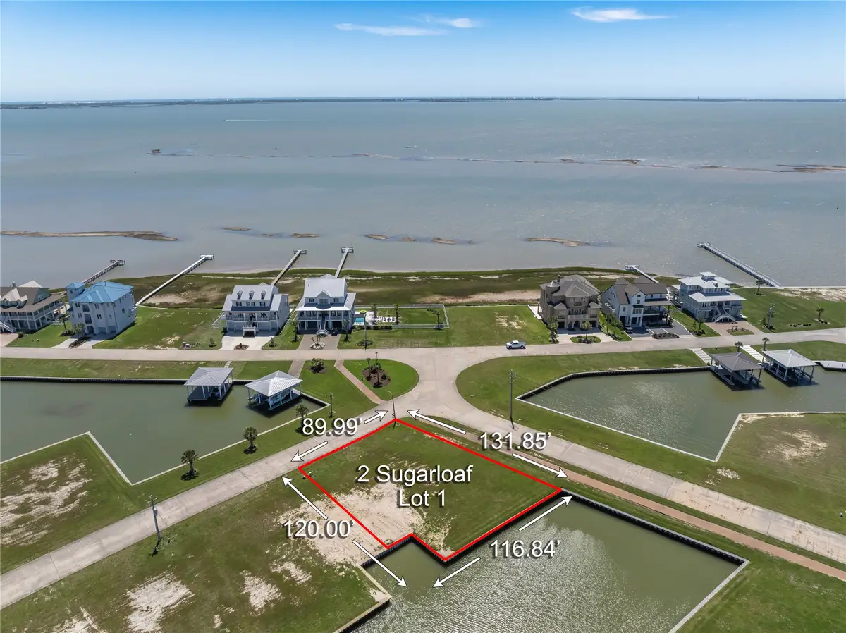 2 Sugarloaf, Hitchcock, TX 77563 - Image #1