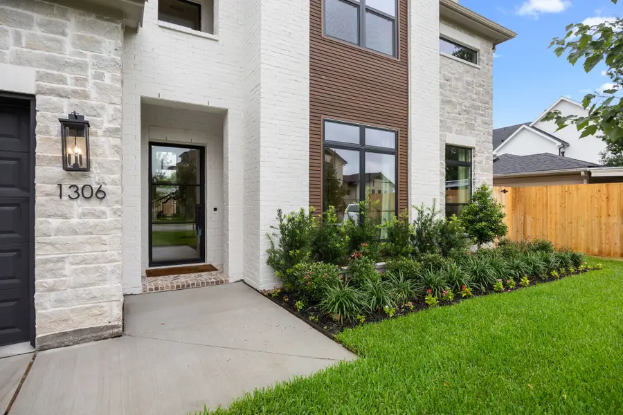 1306 Zora Street, Houston, TX 77055 - #2