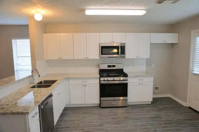 16210 Rosenridge Drive, Houston, TX 77053 - Image #2